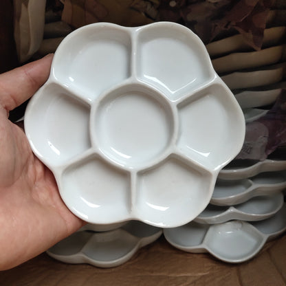 Paleta de porcelana de mezcla en flor